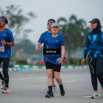 Runner Photo 7531898