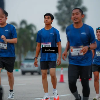 Runner Photo 7531952