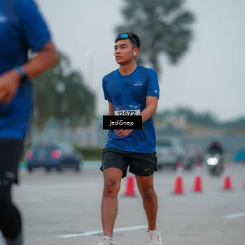 Runner Photo 7531974