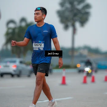 Runner Photo 7531989