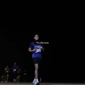 Runner Photo 7532018