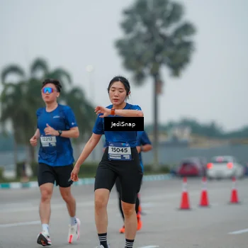 Runner Photo 7532019