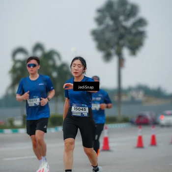 Runner Photo 7532023