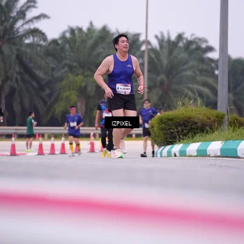 Runner Photo 7532058
