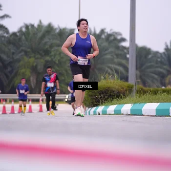Runner Photo 7532066