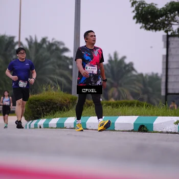 Runner Photo 7532093