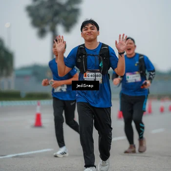 Runner Photo 7532114