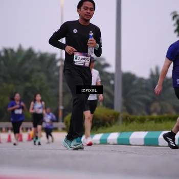 Runner Photo 7532129