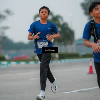 Runner Photo 7532132