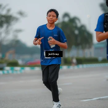 Runner Photo 7532133