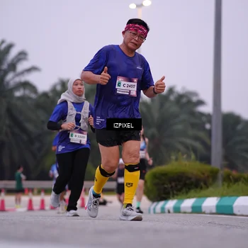 Runner Photo 7532137