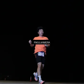 Runner Photo 7532151