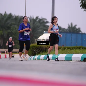 Runner Photo 7532155