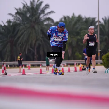 Runner Photo 7532169