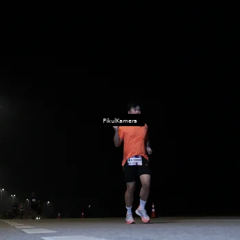 Runner Photo 7532175