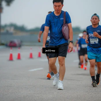 Runner Photo 7532176