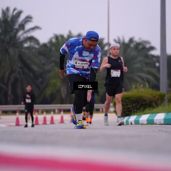Runner Photo 7532181