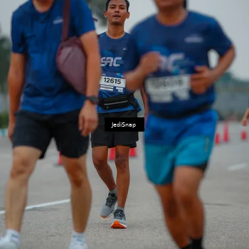 Runner Photo 7532202
