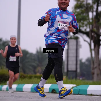 Runner Photo 7532205