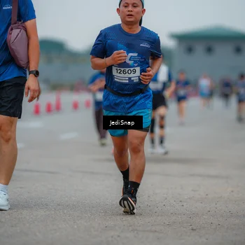 Runner Photo 7532216