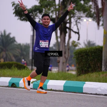 Runner Photo 7532239