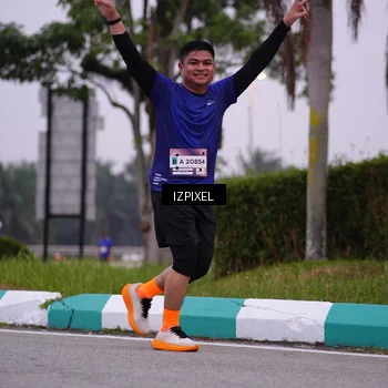 Runner Photo 7532240