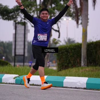 Runner Photo 7532241