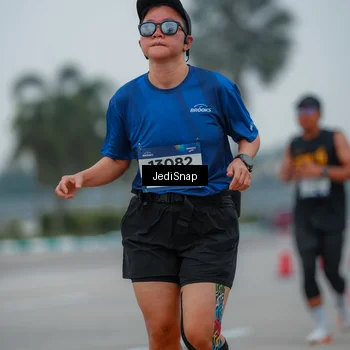Runner Photo 7532244