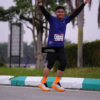 Runner Photo 7532249