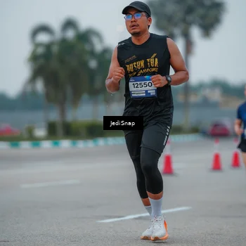 Runner Photo 7532264