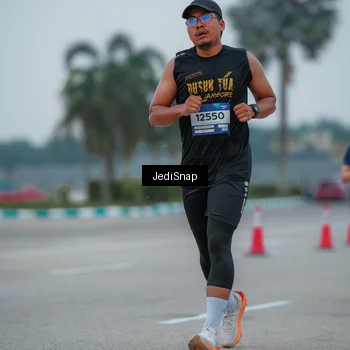 Runner Photo 7532272