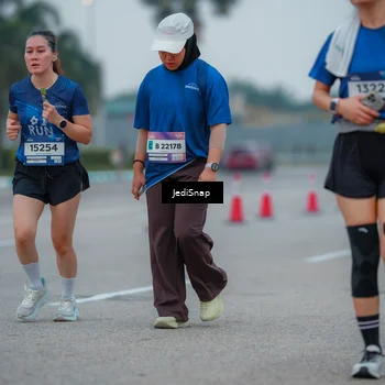 Runner Photo 7532292
