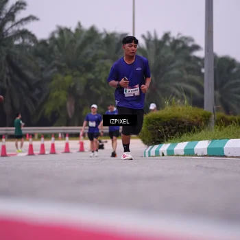 Runner Photo 7532297