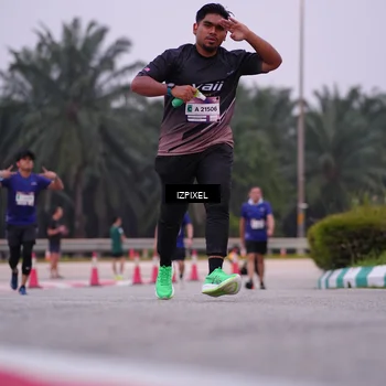 Runner Photo 7532317