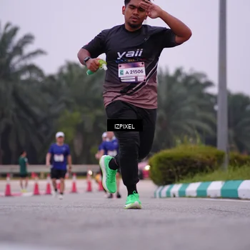 Runner Photo 7532324