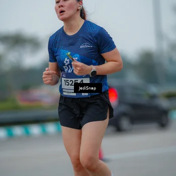 Runner Photo 7532328