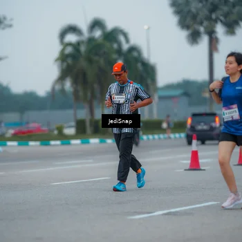 Runner Photo 7532341