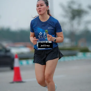 Runner Photo 7532343
