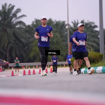 Runner Photo 7532350