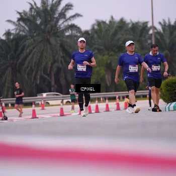 Runner Photo 7532352