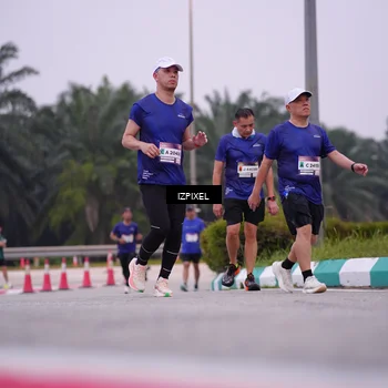 Runner Photo 7532362
