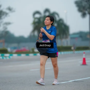 Runner Photo 7532374
