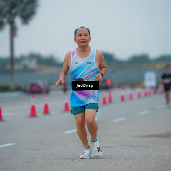 Runner Photo 7532442