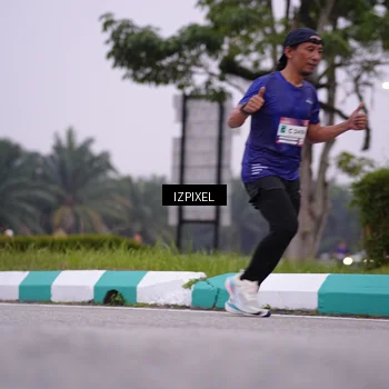 Runner Photo 7532443