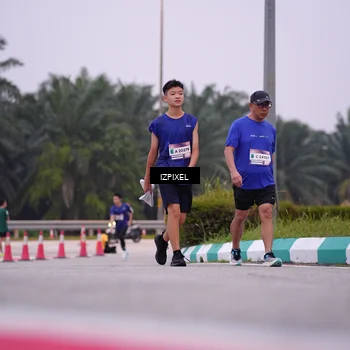 Runner Photo 7532445