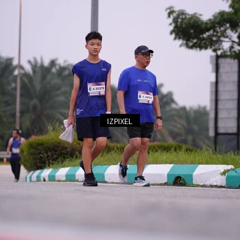 Runner Photo 7532454
