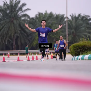 Runner Photo 7532460