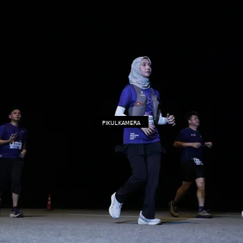 Runner Photo 7532475