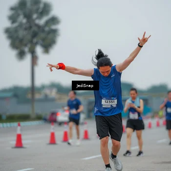Runner Photo 7532501