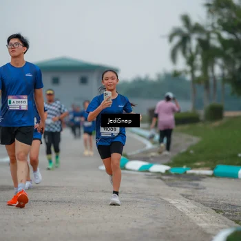 Runner Photo 7532536